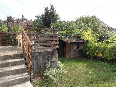 la terrase et deuxime coin pelouse