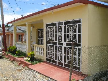 Maison de vacances �/en/au Vi�ales (Pinar del Rio)ou appartement ou maison de vacances