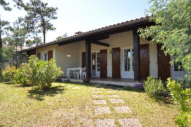 Villa �/en/au Lacanau Oc�an (Gironde)ou appartement ou maison de vacances