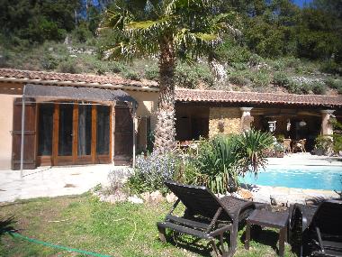 Appartement de vacances �/en/au trans en provence (Var)ou appartement ou maison de vacances