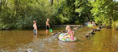 Chalet /en/au Bure (Wallonia)ou appartement ou maison de vacances