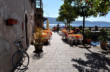 Maison de vacances /en/au Gargnano (Brescia)ou appartement ou maison de vacances
