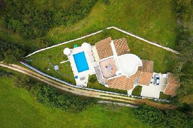 Maison de vacances �/en/au Svetvincenat (Istarska)ou appartement ou maison de vacances