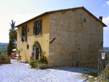 Maison de vacances /en/au Lari (Pisa)ou appartement ou maison de vacances