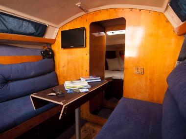 Bateau /en/au Mandelieu la Napoule (Alpes-Maritimes)ou appartement ou maison de vacances