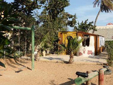 Chambre avec petit d�jeuner �/en/au Zarzis (Madanin)ou appartement ou maison de vacances