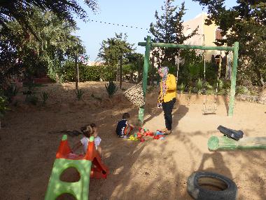 Chambre avec petit d�jeuner �/en/au Zarzis (Madanin)ou appartement ou maison de vacances