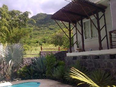 Maison de vacances �/en/au LE MORNE (Black River)ou appartement ou maison de vacances