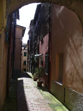 Maison de vacances �/en/au Montemarcello di Ameglia (La Spezia)ou appartement ou maison de vacances