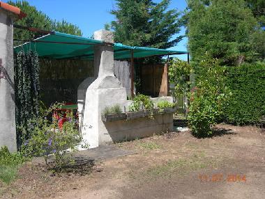 Entr�e ext�rieure et parking priv� pour 2 v�hicules