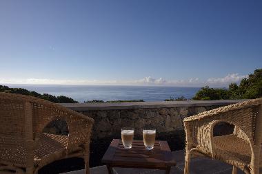 Maison de vacances �/en/au Manhenia/Pico (Azores)ou appartement ou maison de vacances