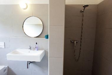 Maison de vacances �/en/au Manhenia/Pico (Azores)ou appartement ou maison de vacances