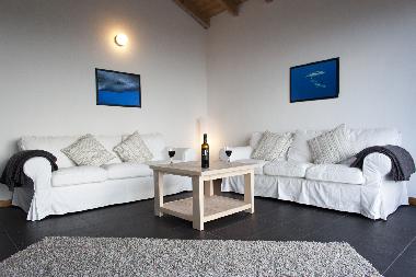 Maison de vacances �/en/au Manhenia/Pico (Azores)ou appartement ou maison de vacances