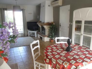 Maison de vacances �/en/au hyeres (Var)ou appartement ou maison de vacances