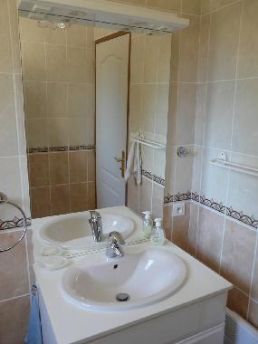 Villa �/en/au CONNEZAC (Dordogne)ou appartement ou maison de vacances