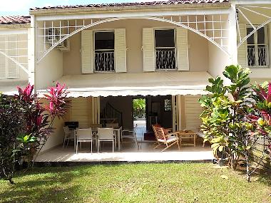 Maison de vacances �/en/au PETIT BOURG (Guadeloupe)ou appartement ou maison de vacances