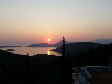 Maison de vacances �/en/au Zanjice (Mont�n�gro)ou appartement ou maison de vacances