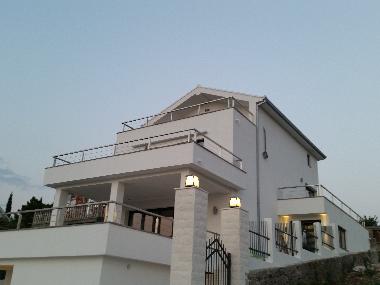 Maison de vacances �/en/au Zanjice (Mont�n�gro)ou appartement ou maison de vacances