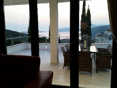 Maison de vacances �/en/au Zanjice (Mont�n�gro)ou appartement ou maison de vacances