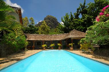 Villa �/en/au Le Morne (Black River)ou appartement ou maison de vacances