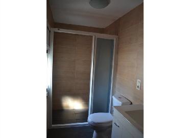 2 salle de bain avec douche