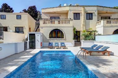 Villa /en/au Mellieha  (Malte)ou appartement ou maison de vacances
