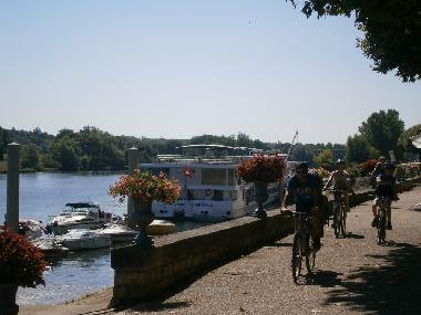 Maison de vacances �/en/au sennecey legrand (Sa�ne-et-Loire)ou appartement ou maison de vacances