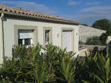 Villa �/en/au saint chinian (H�rault)ou appartement ou maison de vacances
