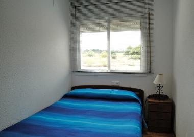 chambre avec lit double