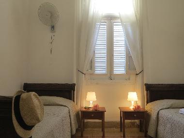 Chambre avec petit d�jeuner �/en/au La Habana (La Habana)ou appartement ou maison de vacances