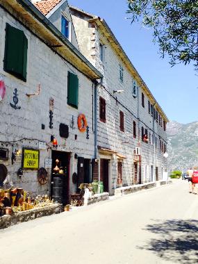 Chambre avec petit d�jeuner �/en/au Prčanj (Mont�n�gro)ou appartement ou maison de vacances