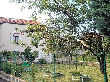 Maison de vacances /en/au SAINT GERON (Haute-Loire)ou appartement ou maison de vacances