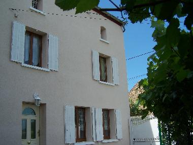 Maison de vacances /en/au SAINT GERON (Haute-Loire)ou appartement ou maison de vacances