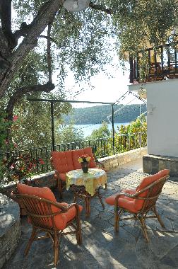 Maison de vacances /en/au milina (Magnisia)ou appartement ou maison de vacances