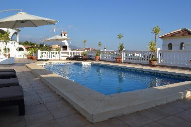 Villa /en/au Periana (Mlaga)ou appartement ou maison de vacances