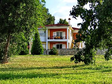 Villa /en/au Pyrgos (Ileia)ou appartement ou maison de vacances