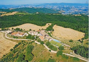 Maison de vacances �/en/au Todi (Perugia)ou appartement ou maison de vacances