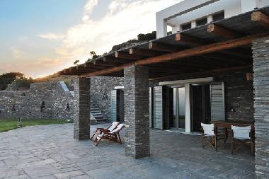 Villa �/en/au ANDROS (Kyklades)ou appartement ou maison de vacances