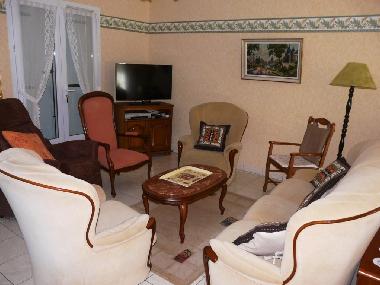 Villa �/en/au CONNEZAC (Dordogne)ou appartement ou maison de vacances