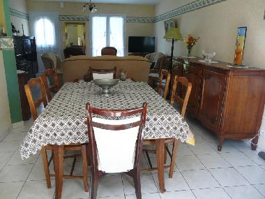 Villa �/en/au CONNEZAC (Dordogne)ou appartement ou maison de vacances