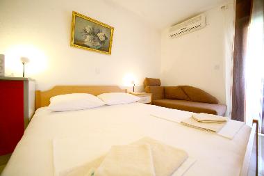 Maison de vacances /en/au Baska voda (Splitsko-Dalmatinska)ou appartement ou maison de vacances