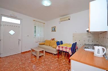 Appartement de vacances /en/au Kastel Sucurac (Splitsko-Dalmatinska)ou appartement ou maison de vacances