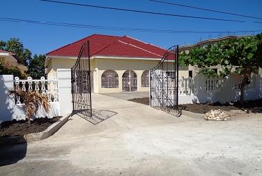 Chambre avec petit d�jeuner �/en/au St Mary (Saint Mary)ou appartement ou maison de vacances