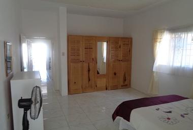 Chambre avec petit d�jeuner �/en/au St Mary (Saint Mary)ou appartement ou maison de vacances