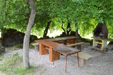 Chambre avec petit djeuner /en/au Ogulin (Karlovacka)ou appartement ou maison de vacances