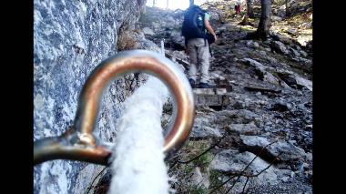 Chambre avec petit djeuner /en/au Ogulin (Karlovacka)ou appartement ou maison de vacances