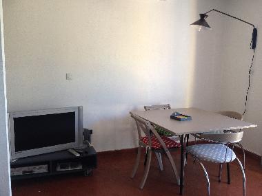 coin Tv et repas pour 4 � 5 personnes