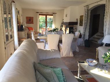 Villa �/en/au Lorgues (Var)ou appartement ou maison de vacances