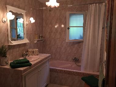 Villa �/en/au Lorgues (Var)ou appartement ou maison de vacances