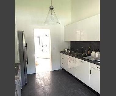 Villa �/en/au Gassin (Var)ou appartement ou maison de vacances